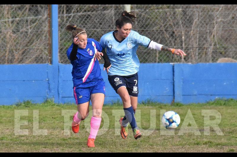 Las chicas va por el tiacutetulo