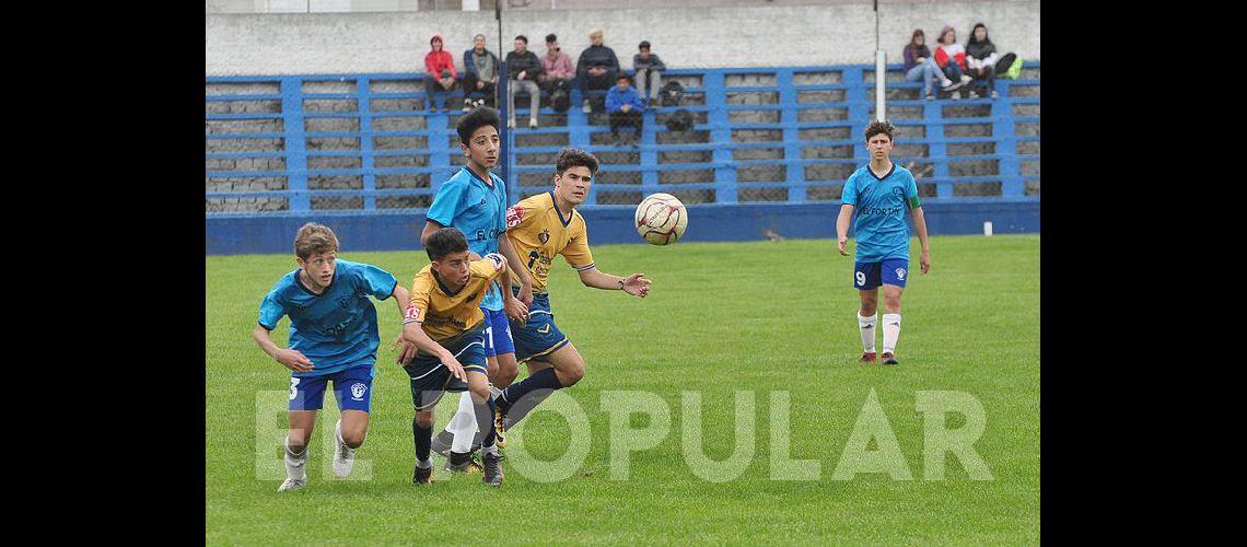 Completaron El Fortiacuten - Lujaacuten