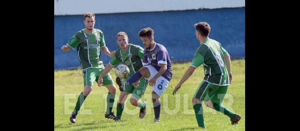 Las fotos del fuacutetbol del domingo