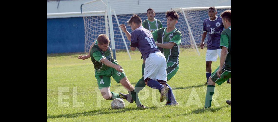 Las fotos del fuacutetbol del domingo