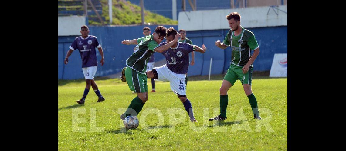 Las fotos del fuacutetbol del domingo