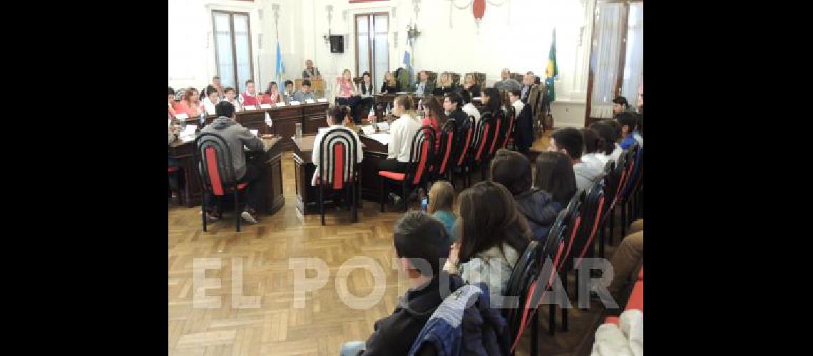 Ayer se desarrollÃ³ la instancia local del programa G20 impulsado por el Ministerio de EducaciÃ³n y la Legislatura bonaerense 