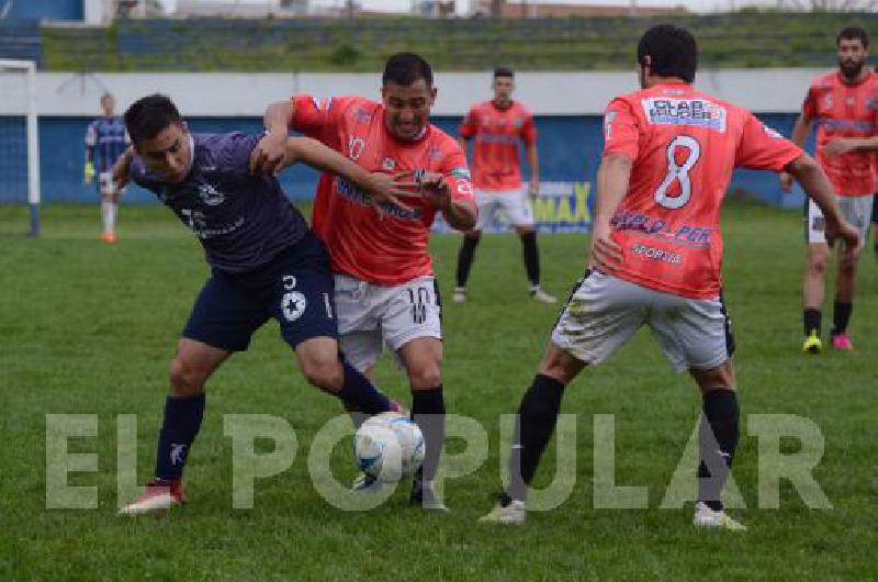 Racing A Club se hizo fuerte en su casa le ganÃ³ a Estudiantes y quedÃ³ cuarto en el torneo 