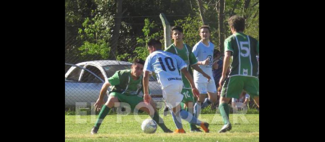 Loma Negra le ganÃ³ a AtlÃ©tico Hinojo en su Ãºltimo partido 