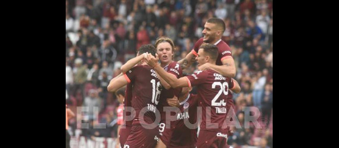 Pedro De la Vega fue parte de la primera victoria de LanÃºs en el torneo 