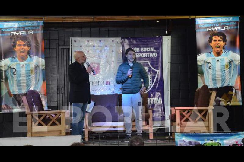 Daniel Lovano y Roberto Ayala Una charla que recorriÃ³ la carrera de un sÃ­mbolo del fÃºtbol 