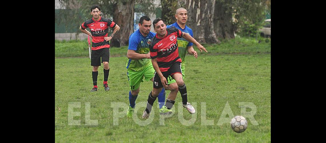 Duelos de Superliga y FOLA