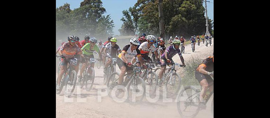 MÃ�s de 100 competidores se dieron cita e la tradicional competencia de mountain bike lamatritense 