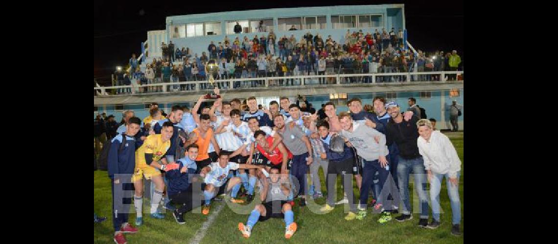 Ferro Carril Sud celebrÃ³ en el Colasurdo El carbonero como tambiÃ©n habÃ­a pasado en 2017 es el mejor de la temporada 