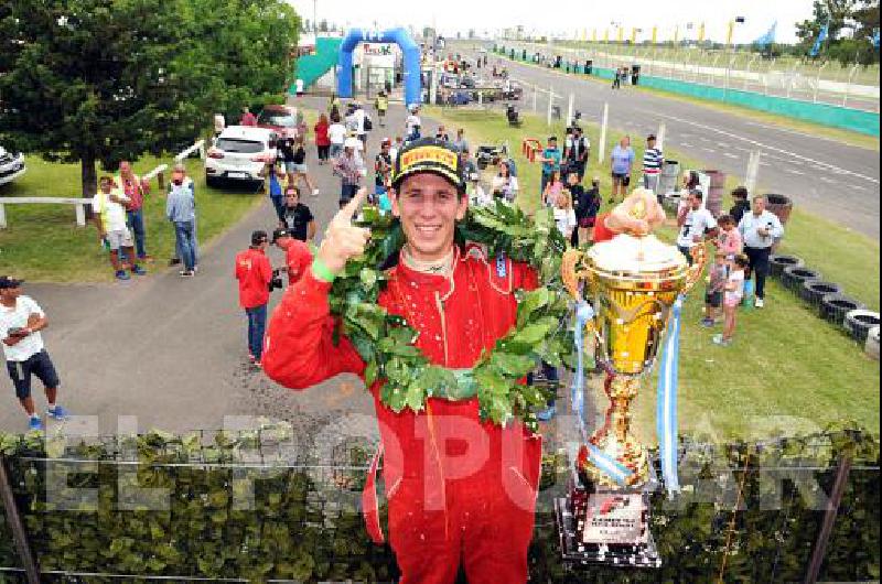 El piloto de Tandil no dejÃ³ dudas y coronÃ³ un aÃ±o perfecto haciÃ©ndose del campeonato 