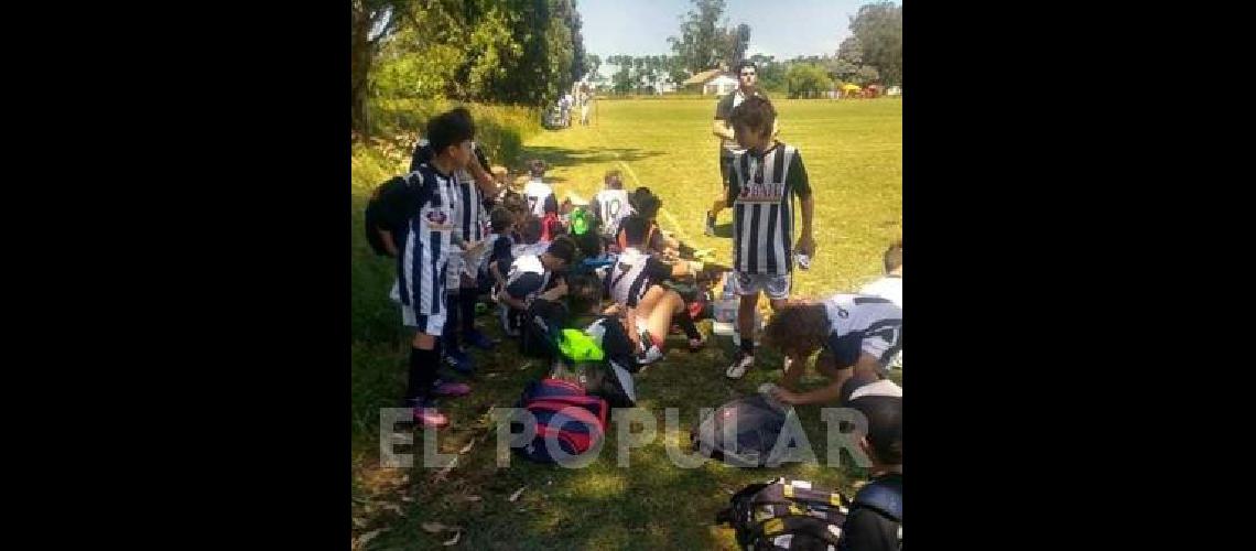 Estudiantes juega en tres categorÃ­as dos siguen adelante 