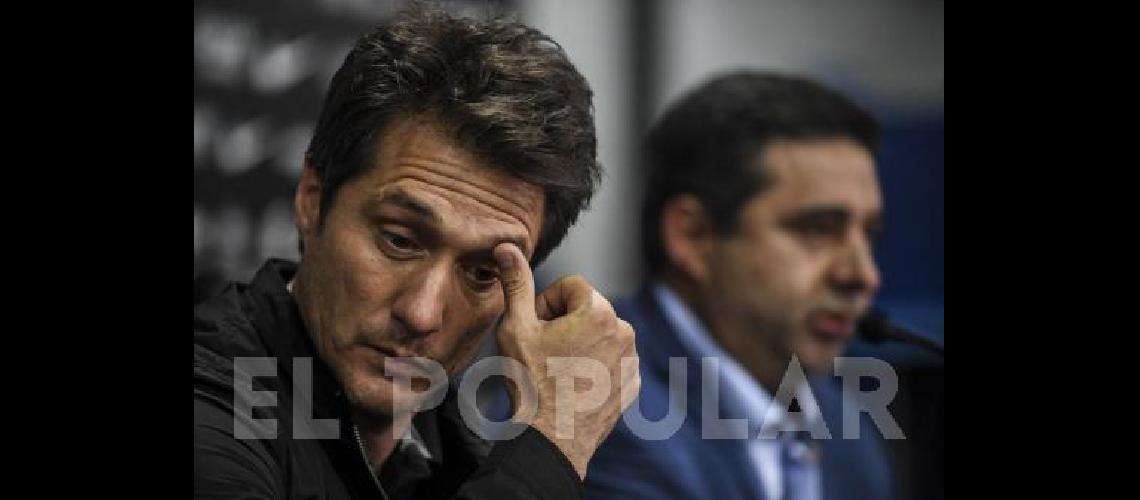 Barros Schelotto y Angelici hablaron del final del proceso 