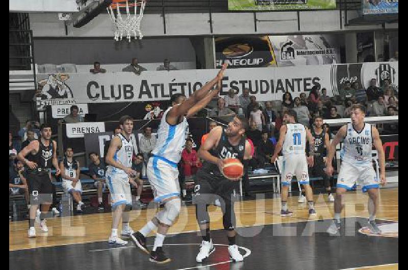 El Bataraz viene de ganarle el pasado viernes como local a Racing de Chivilcoy por 74-64 