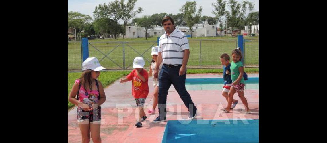 Emiliano BalbÃ­n visitÃ³ La Madrid y hablÃ³ sobre la posibilidad de desdoblar las elecciones 