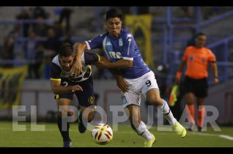 Racing y Rosario Central jugaron anoche en Mar del Plata 