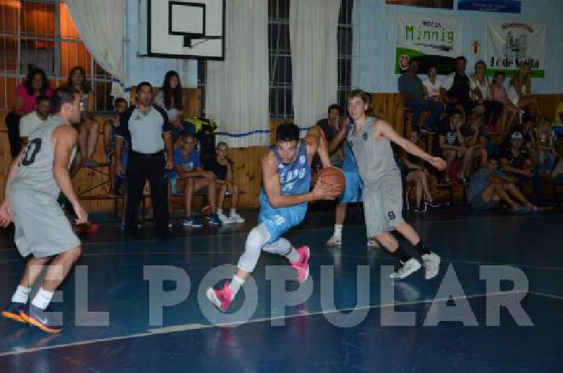 Estudiantes viene de ganarle a Ferro Carril Sud en el Gimnasio Ricardo De la Vega 