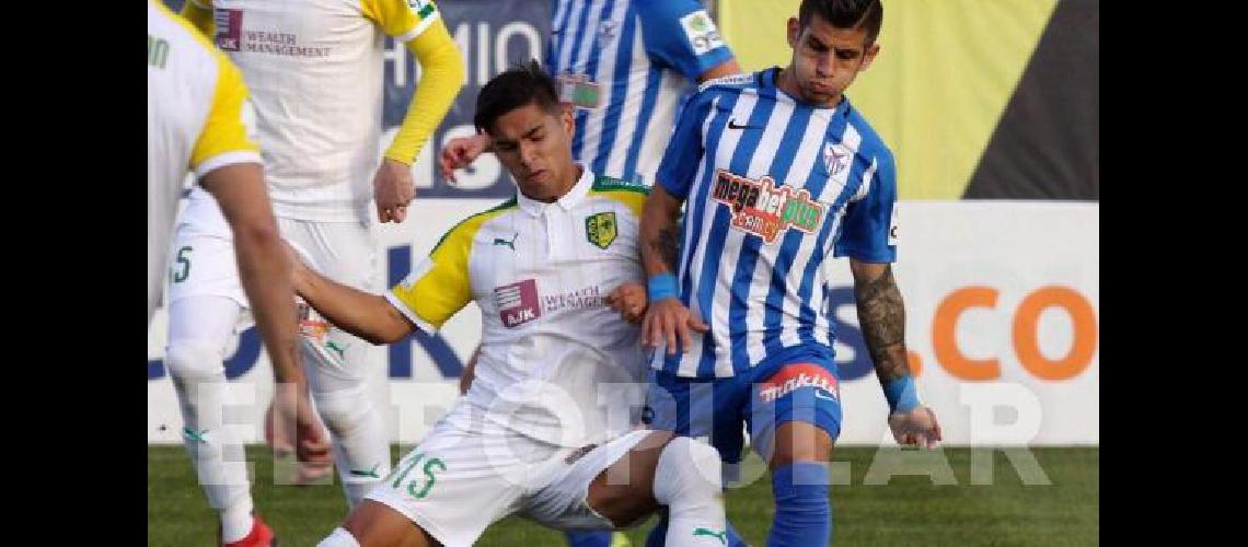 Facundo GarcÃ­a fue titular en la victoria del AEK Larnaka 