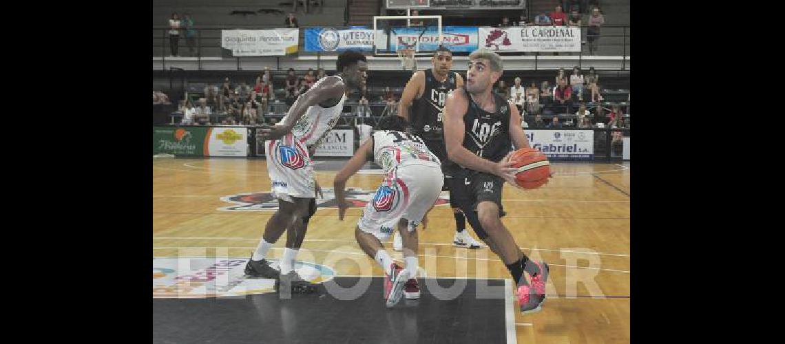 Estudiantes va por la recuperaciÃ³n esta noche en Plaza Huincul 