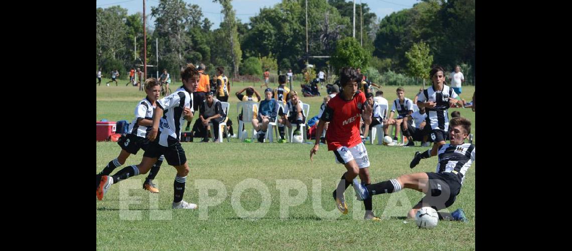 Ya se juega la Copa CAE