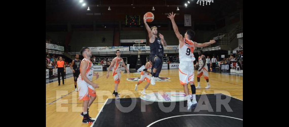 El equipo estudiantil volverÃ a jugar esta noche en el Maxigimnasio del Parque Carlos Guerrero 