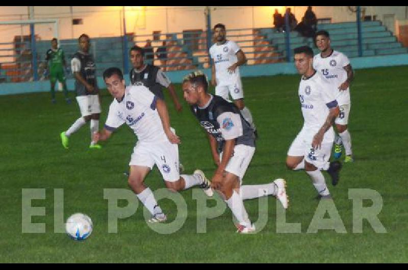 Ferro y Racing empataron y son puntero al igual que El FortÃ­n 