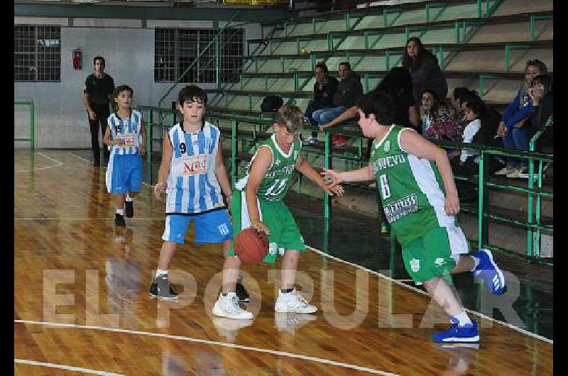 Pueblo Nuevo viene de recibir a Racing de General La Madrid 