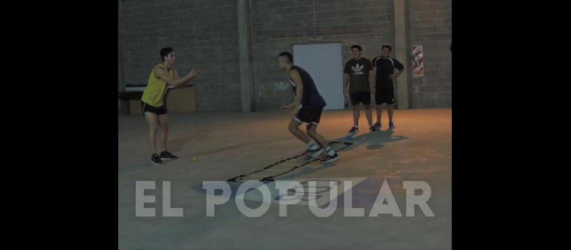 En el Deportivo Barracas comenzÃ³ la prÃ�ctica de vÃ³leibol 