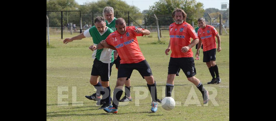 Jugaron los veteranos