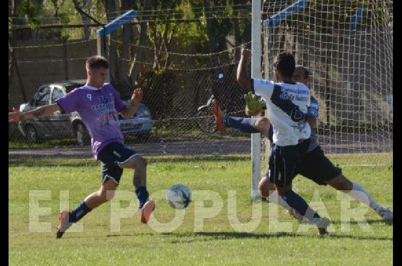 Racing luego de ganarle a Sierra Chica recuperÃ³ la primera posiciÃ³n 