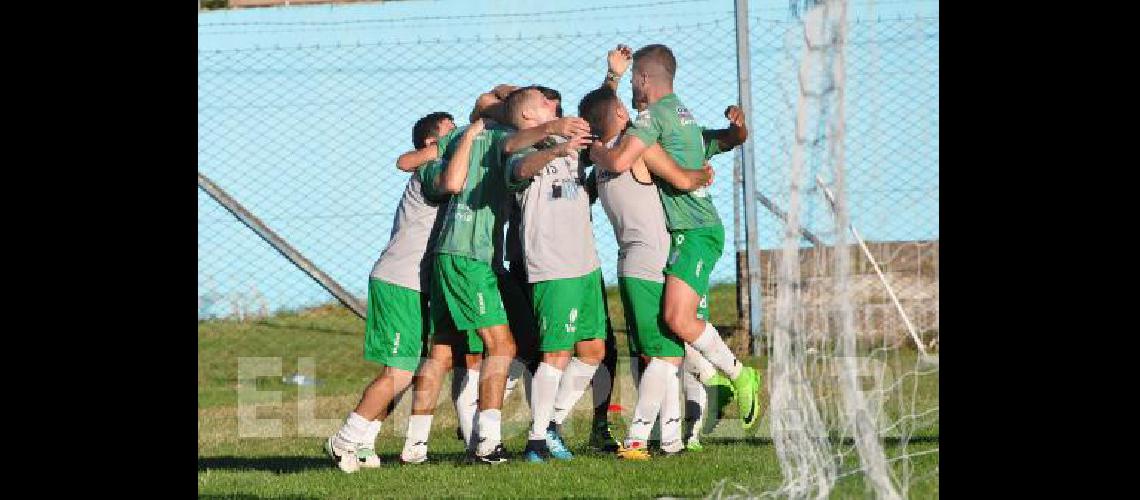 Ferro Carril Sud celebrÃ³ en el final Otra vez como en 2017 se metiÃ³ entre los mejores del torneo nacional 