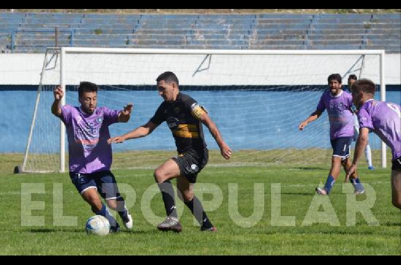 Racing volviÃ³ a jugar en su estadio y goleÃ³ a Cosecha Mundial 