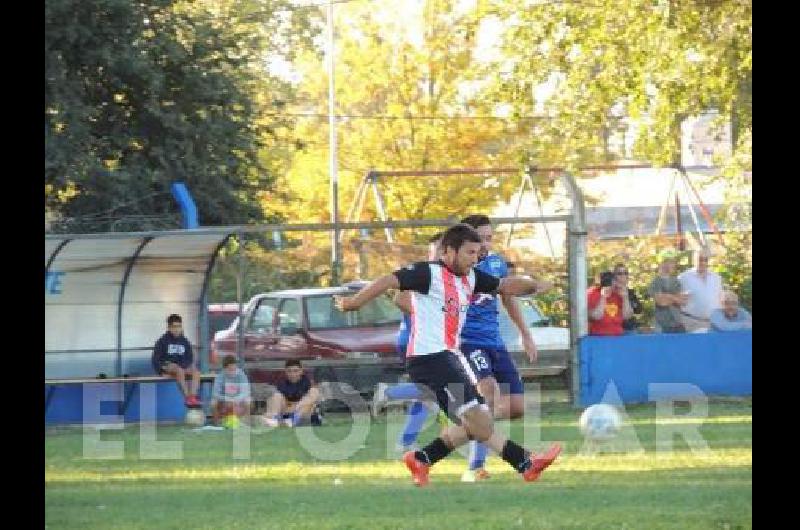 Julio Billani fue una de las figuras del empate 3-3 entre Barracas e Ingeniero 