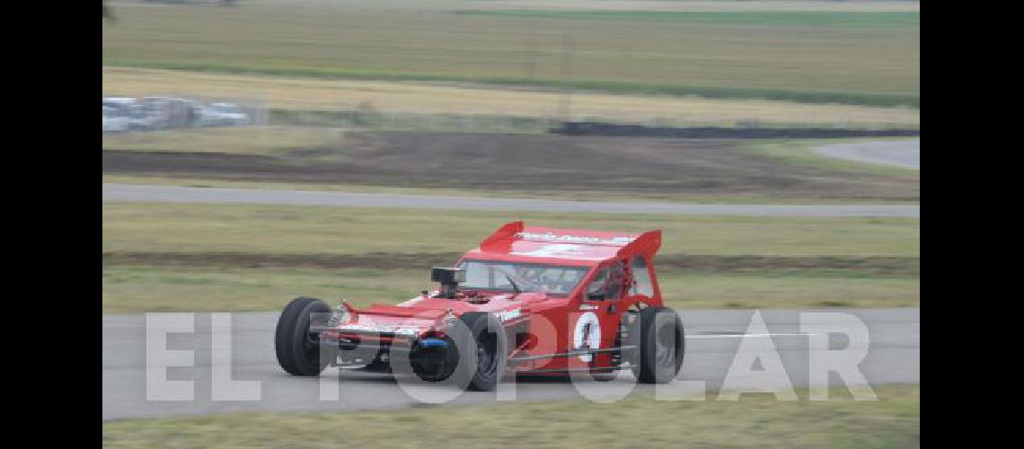 MatÃ­as BaÃ±os sigue a paso firme en el campeonato de MyS A 