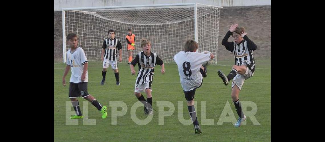 Muchas acciÃ³n para los chicos- sigue inferiores y arranca el Regional Juvenil 