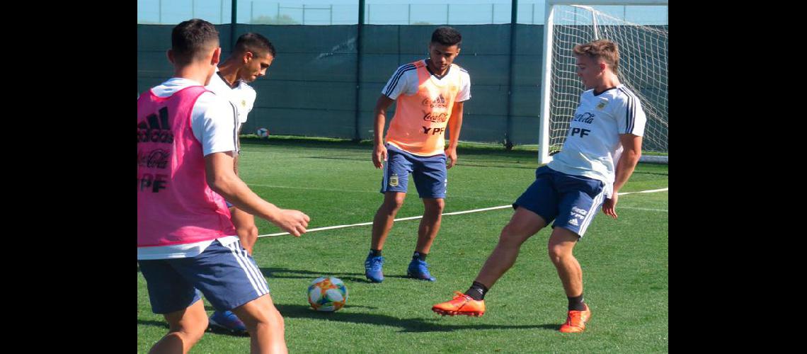 Pedro De la Vega tendrÃ este mediodÃ­a el penÃºltimo ensayo antes del Mundial de Polonia Foto- Prensa AFA