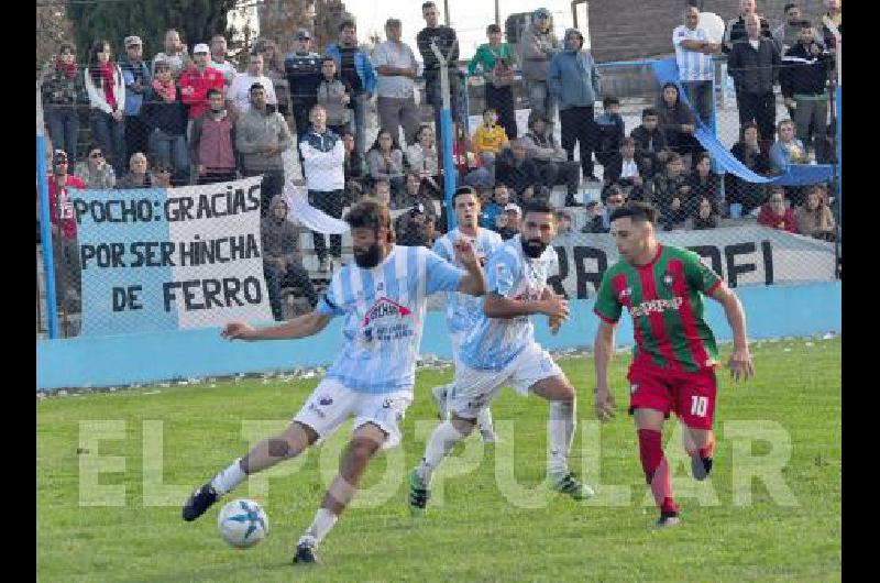 El volante GerÃ³mino Candia seguirÃ en el Carbonero 