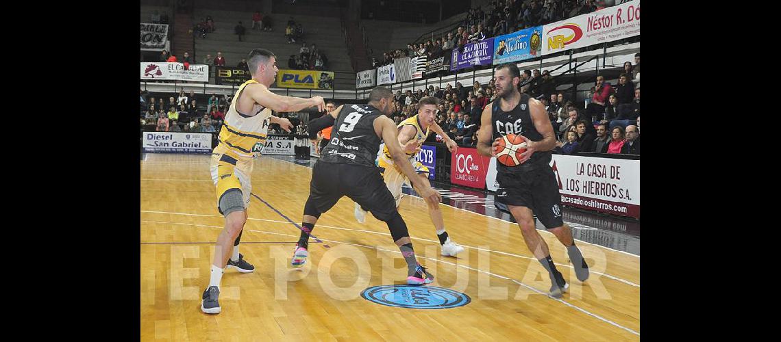 Estudiantes visita a Atenas