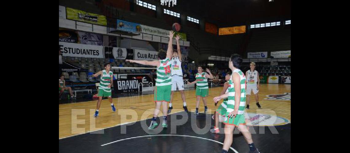 Se sigue disputando el torneo de divisiones inferiores 