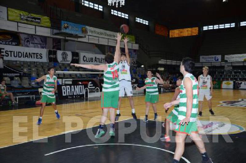 Se sigue disputando el torneo de divisiones inferiores 