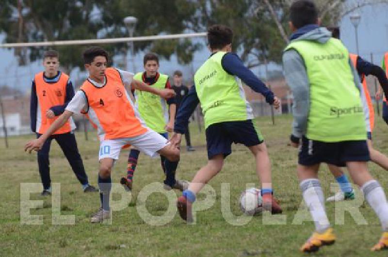 El equipo Sub 13 tuvo su primera prÃctica en el Parque Avellaneda 