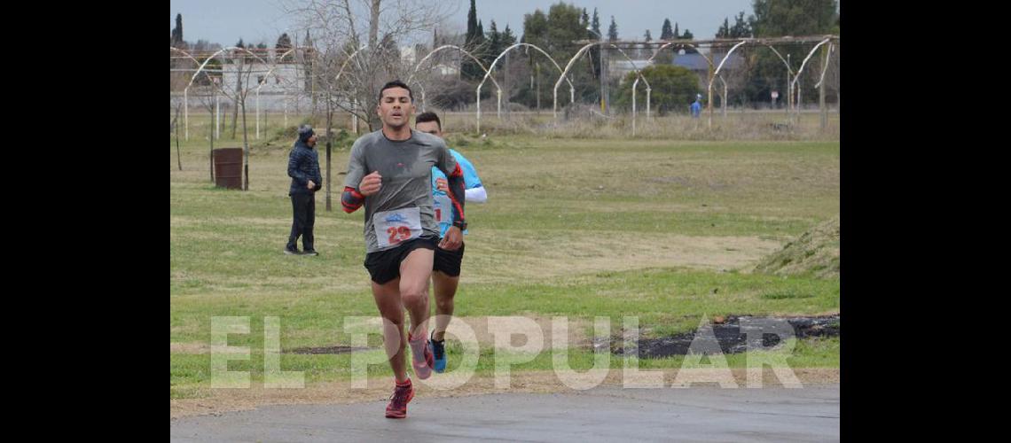 Ganaron Vaacutesquez y Suaacuterez