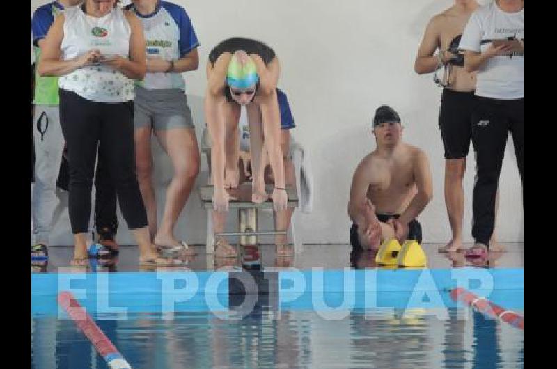 La Madrid sumÃ³ varios finalistas a Mar del Plata en nataciÃ³n entre ellas AylÃ­n Garay 