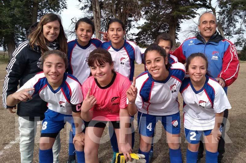 El CEF Nordm 44 festejoacute en Sub 15