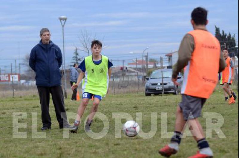 Las selecciones menores de la LFO estÃn a cargo de Abelardo Carabelli 