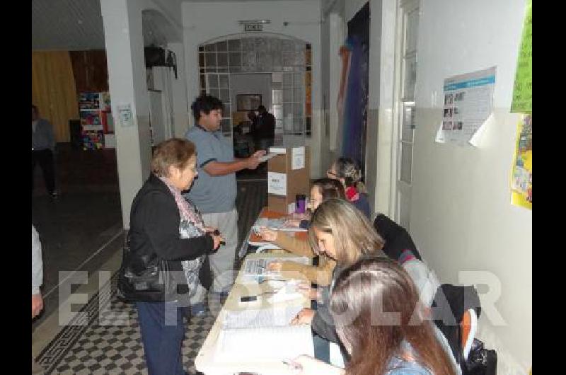 En el partido de General La Madrid estÃ�n habilitadas 32 mesas para las elecciones de hoy 