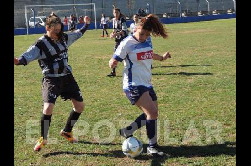 Equipos de La Madrid y Laprida participaron del segundo encuentro promocional de fÃºtbol femenino en Barracas 