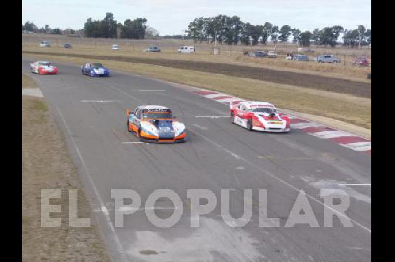 Largada del TSS en el AutÃ³dromo Hermanos Emiliozzi Sin inconvenientes DamiÃ�n Covatti se llevÃ³ la 