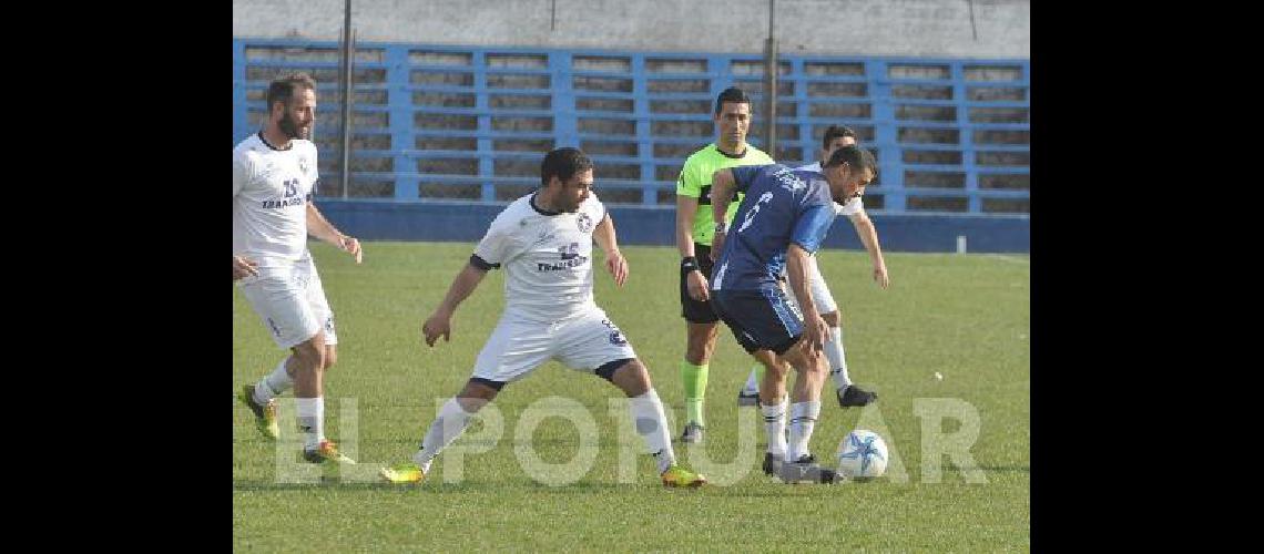 El FortÃ­n y Racing cumplieron- jugaron un entretenido partido en el Ricardo SÃnchez 