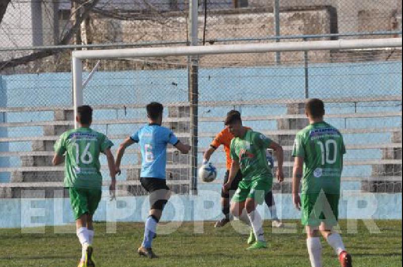 Ferro Carril Sud y Loma Negra empataron 1 a 1 en uno de los partidos de la fecha 