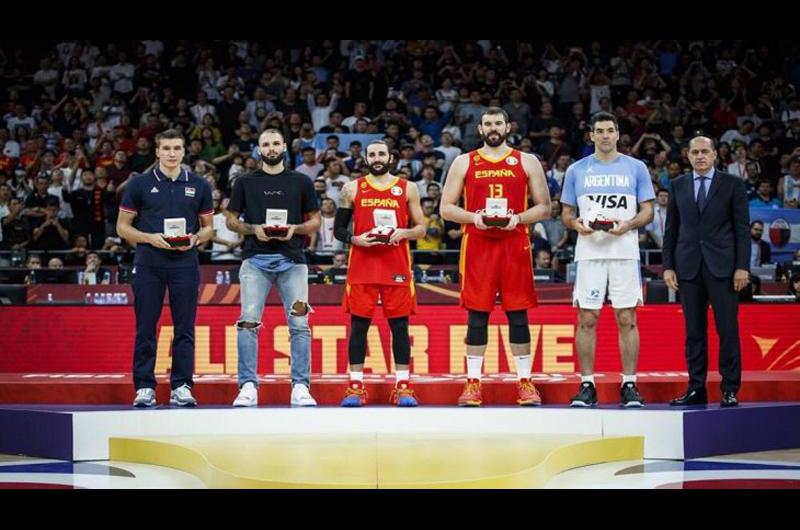 Luifa fue galardonado junto a los espaÃ±oles Ricky Rubio y Marc Gasol El podio lo completaron el francÃ©s Evan Fournier y el serbio Bogdan Bogdanovic Twitter @cabboficial